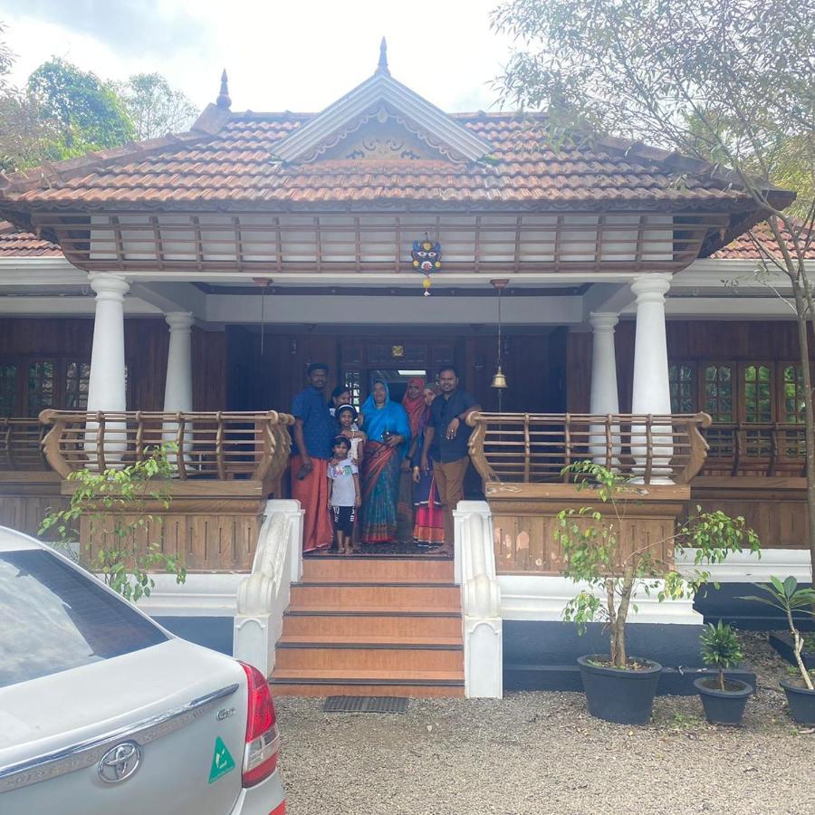 Periyar Heritage Thekkady Eksteriør bilde